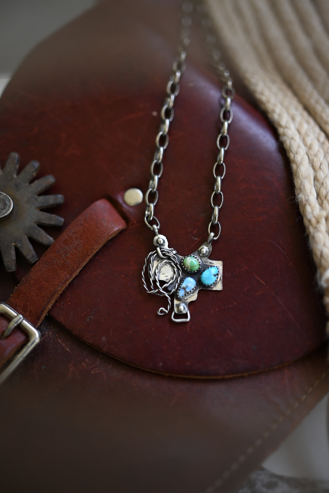 Saddle Necklace