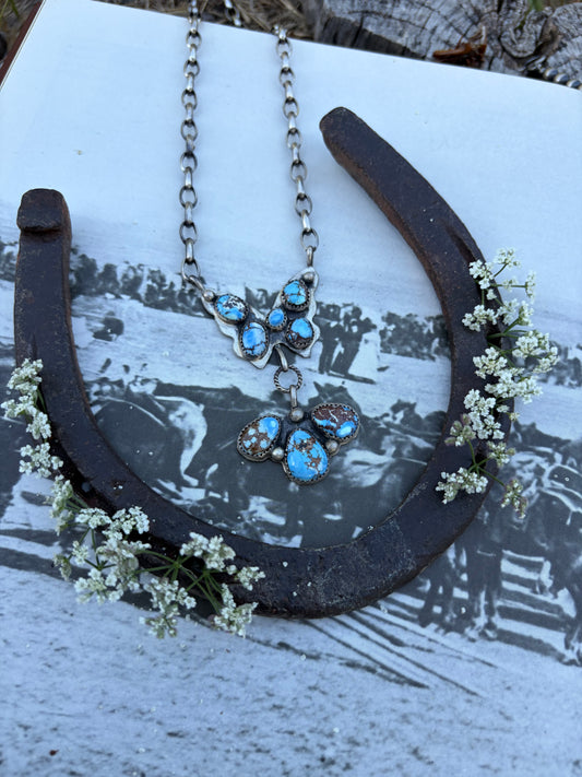 Cowpoke Butterfly Lariat