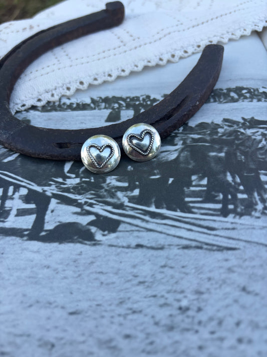 The Heart Studs
